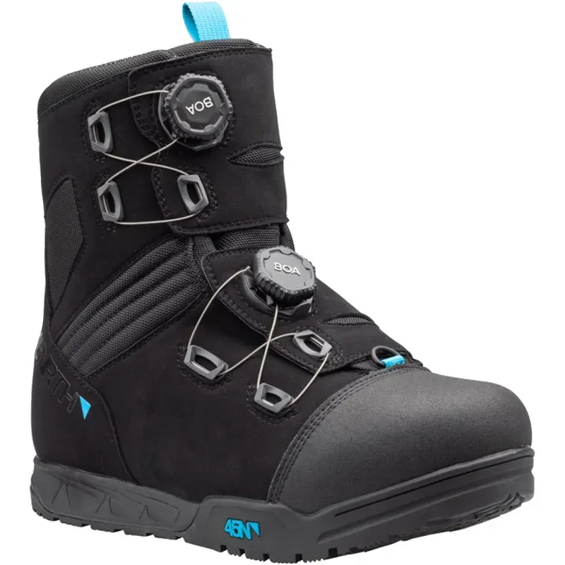 45NRTH Wolfgar Cycling Boots in Black/Blue