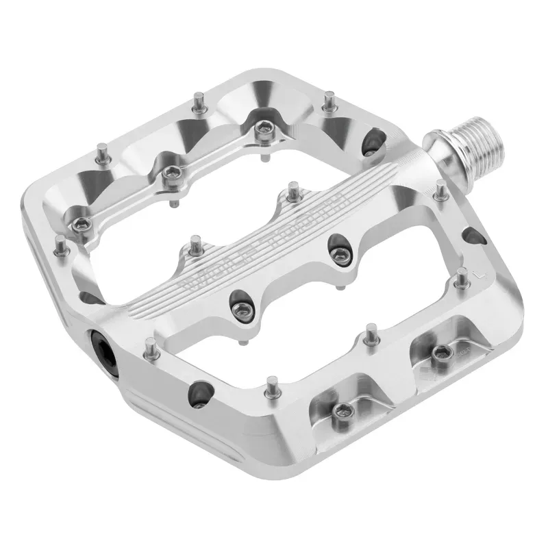Wolf Tooth Waveform Pedals - Silver Large Silver